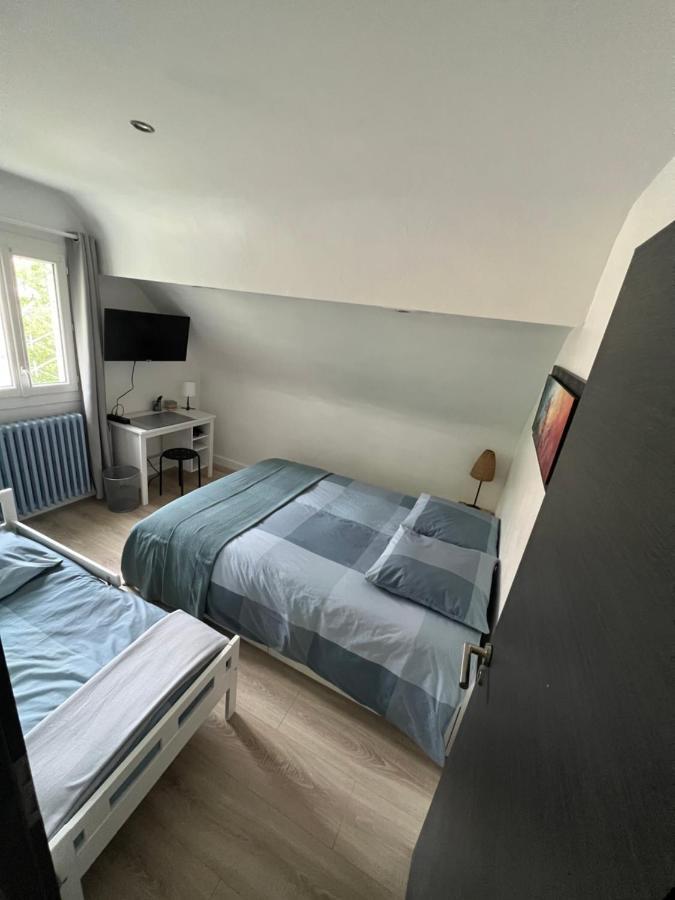Logement Entier Proche Disneyland Montry Esterno foto